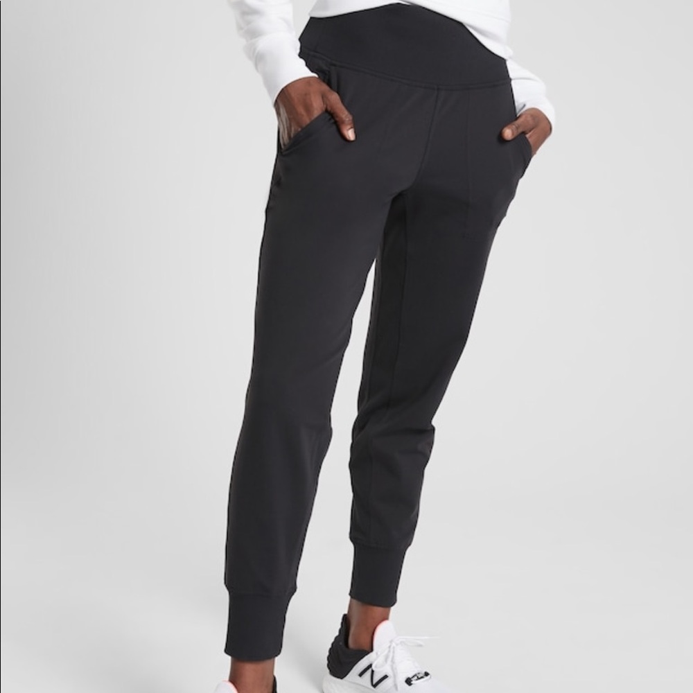 Athleta jogger size xs